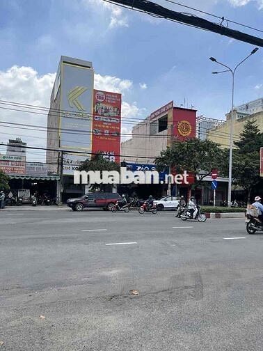 BÁN ĐẤT MẶT TIỀN ĐỒNG KHỞI  DT: 900m2