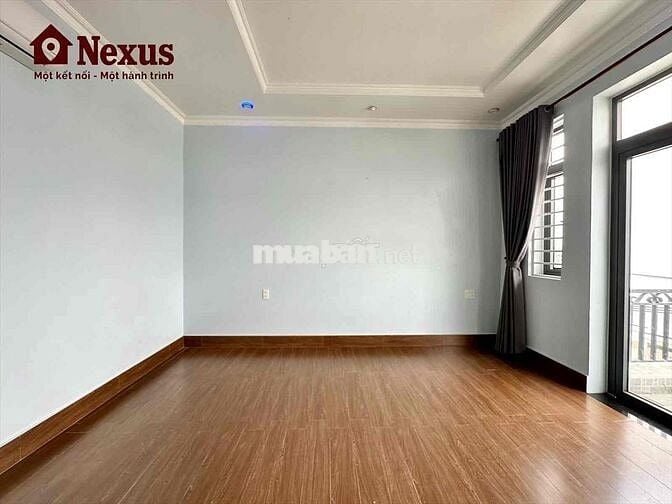 CHO THUÊ PHÒNG BAN CÔNG SẴN MÁY LẠNH - HÀ HUY GIÁP - Y Hình 100%