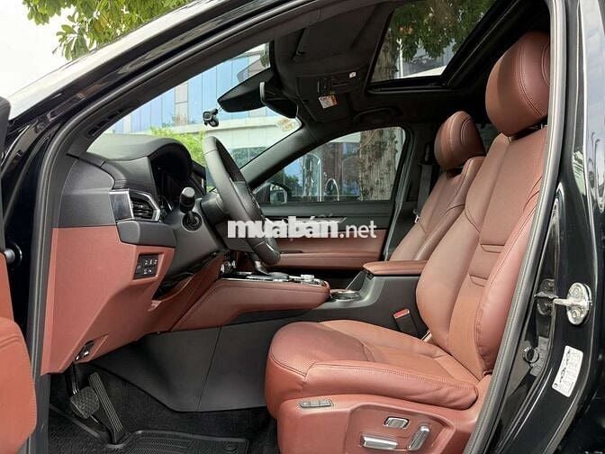 Mazda CX8 2025 xe lướt rẻ hơn xe mới 150 tr