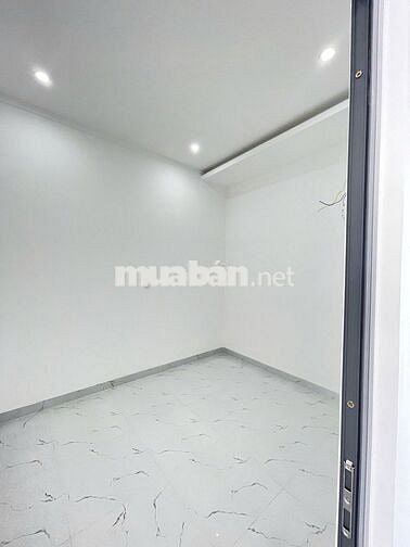 NHÀ LẦU MỚI HOÀN THIỆN NHÀ THỜ TÂN TRIỀU