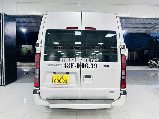 Ford Transit 2023 một chủ như mới