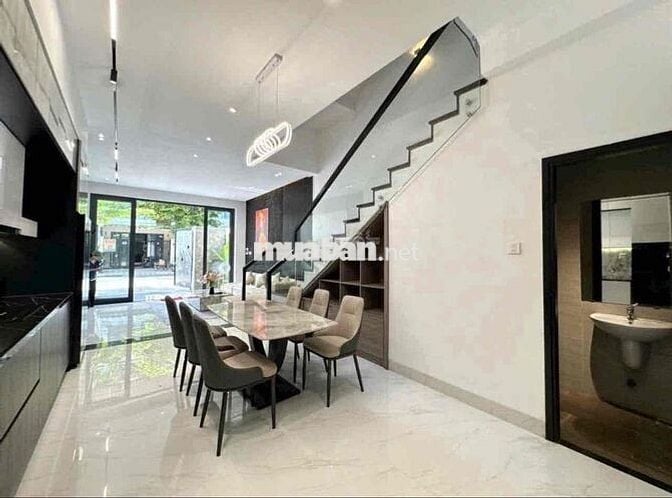 Bán nhà Trần Kim Xuyến Hoà xuân Vip