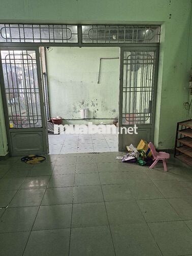 Bán nhà sau chợ xuân thới thượng, hóc môn