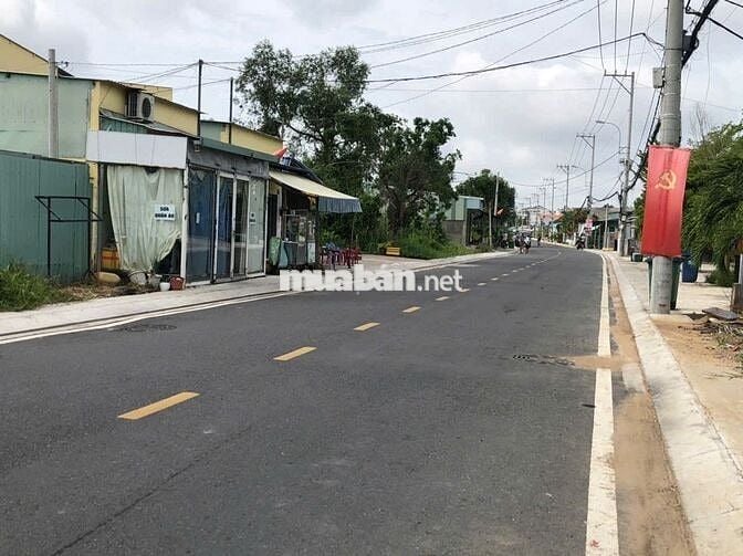 Bán Lô Đất Mặt Tiền Đường Đào Sư Tích- Nhà Bè. DT: 8 x35 (300m2)