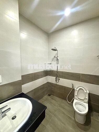 CĂN HỘ STUDIO CÓ CỬA SỔ VÀ BAN CÔNG THOÁNG GẦN BIỂN, QUẬN SƠN TRÀ 🤗