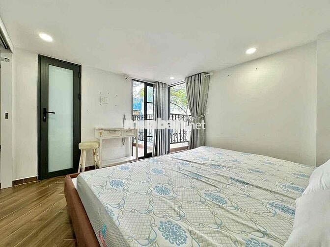 2 PHÒNG NGỦ CÓ GÁC LỬNG 80M2_BAN CÔNG SÂN THƯỢNG_VÕ VĂN TẦN Q3