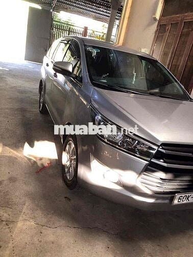 Toyota Innova 2017 2.0E - 112000 km