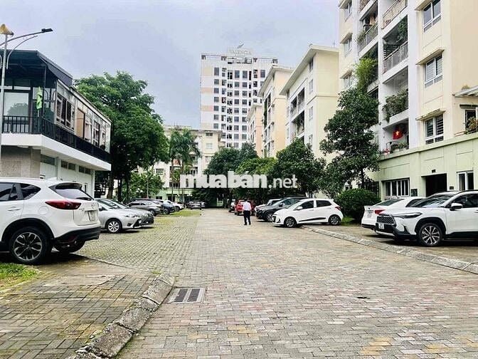 Bán chung cư Kdt Việt Hưng. Long Biên. Dt 76m, giá 4.28 tỷ