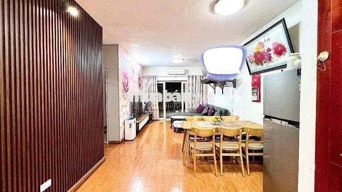 Bán chung cư Kdt Việt Hưng. Long Biên. Dt 76m, giá 4.28 tỷ