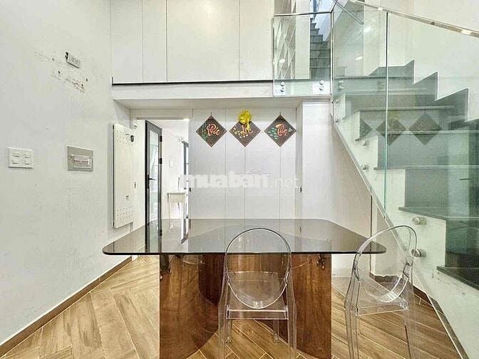 2 PHÒNG NGỦ CÓ GÁC LỬNG 80M2_BAN CÔNG SÂN THƯỢNG_VÕ VĂN TẦN Q3