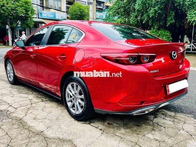 Mazda 3 2022 1.5L Premium - 45000 km