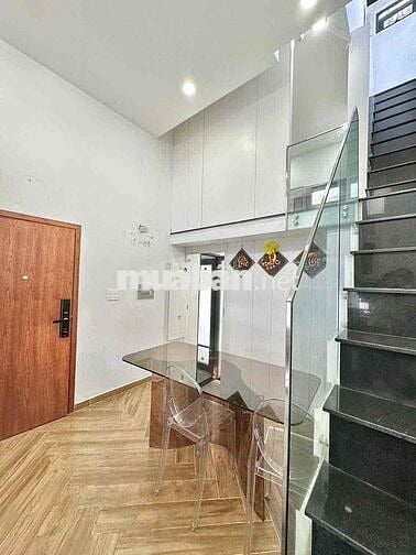 2 PHÒNG NGỦ CÓ GÁC LỬNG 80M2_BAN CÔNG SÂN THƯỢNG_VÕ VĂN TẦN Q3