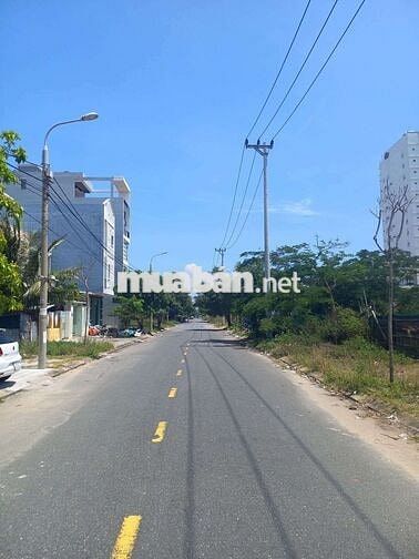 BÁN ĐẤT NGUYỄN CƠ THẠCH _ VỊ TRÍ ĐẸP !