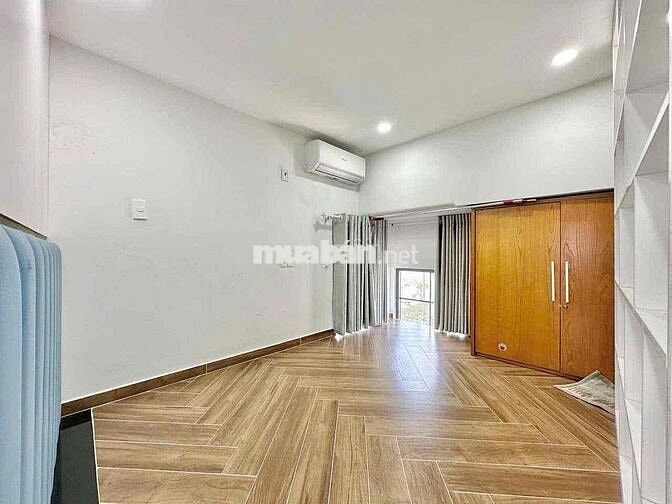 2 PHÒNG NGỦ CÓ GÁC LỬNG 80M2_BAN CÔNG SÂN THƯỢNG_VÕ VĂN TẦN Q3