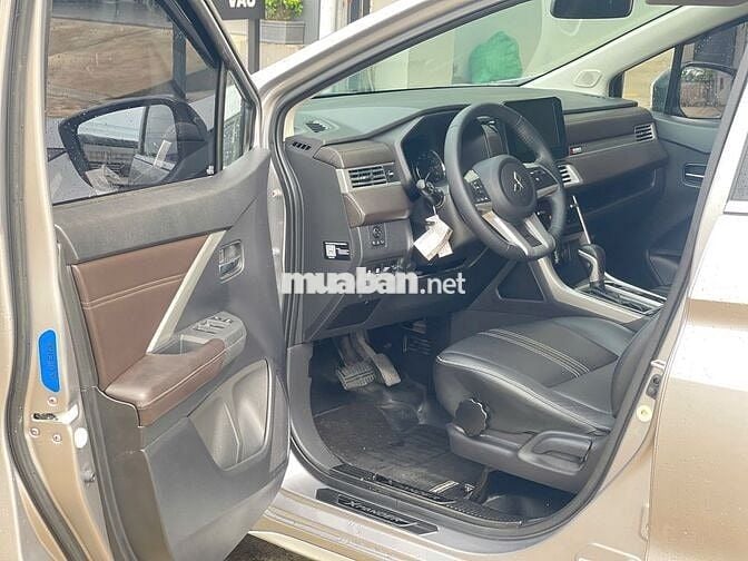 Xpander 2024 Premium 1.5 AT - 22000 km - Lướt Đẹp