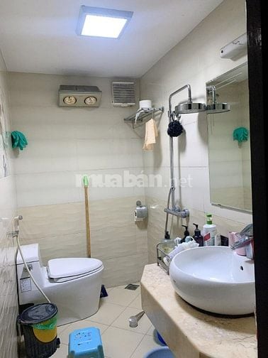 CHO THUÊ NGUYÊN CĂN HỘ GIA ĐÌNH XUÂN ĐỈNH 35M2X3T VỚI 2PN GIÁ 8TR/TH