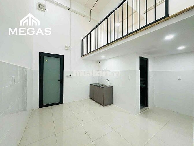 🏡 Trống Sẵn Phòng mới xây  Cữa sổ trời - Gác Cao Thoáng mát 🎋🎋