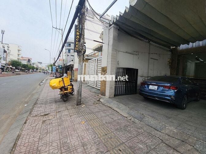 Mặt Bằng Kinh Doanh mặt tiền đường Huỳnh Tấn Phát - Quận 7