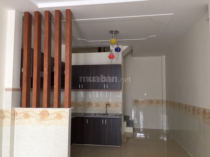 Cho thuê nhà nguyên căn đường Núi Thành gần Etown Cộng Hòa
