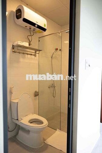 Cho thuê căn hộ dịch vụ full nội thất view mặt tiền đường cực đẹp, 5P