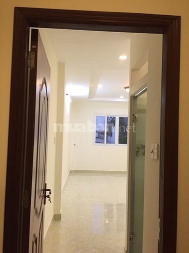Cho thuê nhà nguyên căn đường Núi Thành gần Etown Cộng Hòa