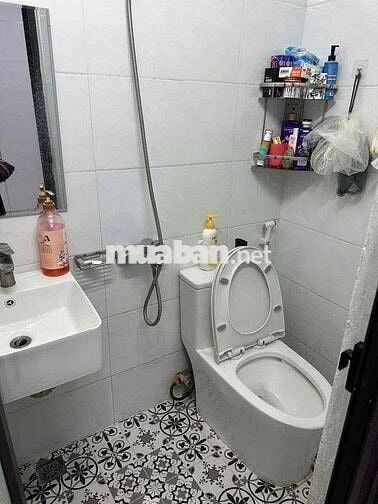 Bán CCMN Thoáng Đẹp, Tầng Trung Căn Góc