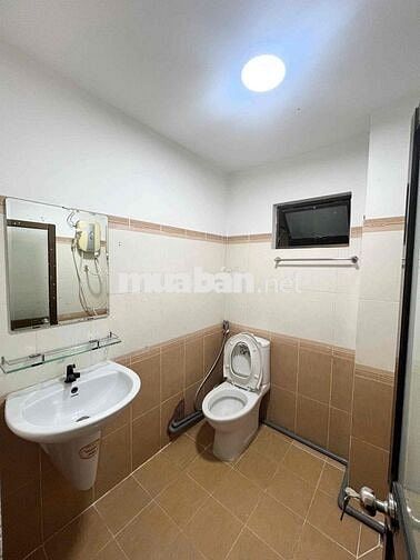 Cho Thuê Căn Hộ Trệt Duplex Máy Giặt Riêng Full NT Mới Ngay Quận 10