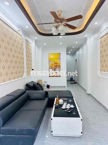 Phú Diễn. ÔTô Đỗ Cửa - 43m2 - Mt 3.5 - 5 Tầng Thang Máy - Lô Góc Phú Diễn. ÔTô Đỗ Cửa - 43m2 - Mt 3.5 - 5 Tầng Thang Máy - Lô Góc