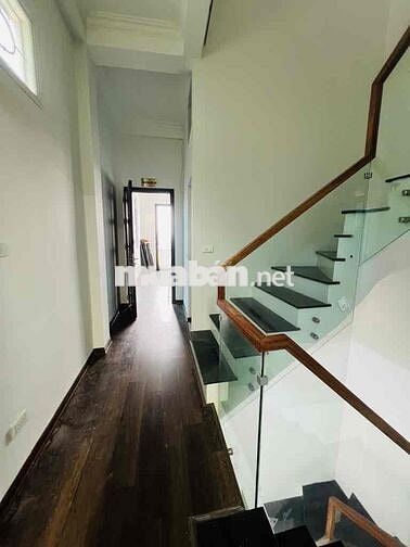 Nhà Mặt Phố - 54m2 x MT 4,5m - Kinh Doanh Đỉnh - 19,9 tỷ