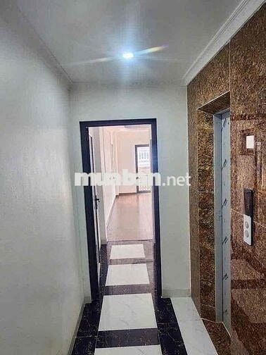 Phú Diễn. ÔTô Đỗ Cửa - 43m2 - Mt 3.5 - 5 Tầng Thang Máy - Lô Góc Phú Diễn. ÔTô Đỗ Cửa - 43m2 - Mt 3.5 - 5 Tầng Thang Máy - Lô Góc