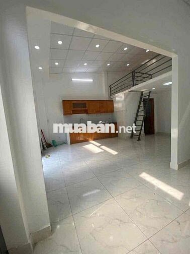 cho thuê nhà mặt tiềng trung chánh hóc môn cách đồng tâm 60