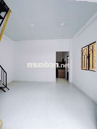 Q4, 30m ra MT Vĩnh Khánh, vị trí hiếm, 3 tầng, DTSD 60m², chỉ 3. 45 tỷ