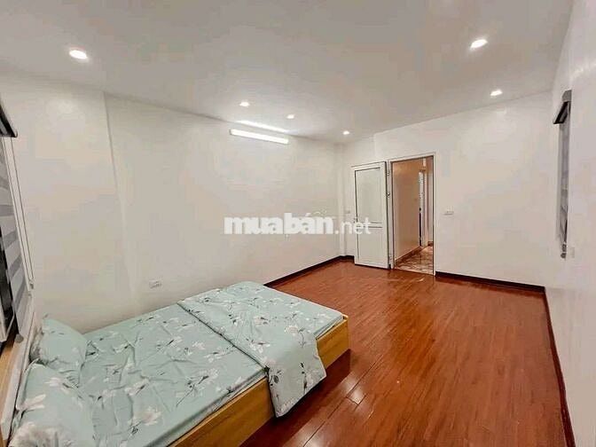 BÁN NHÀ ĐỐNG ĐA - LÔ GÓC - GẦN HỒ 3 MẪU - Ở NGAY