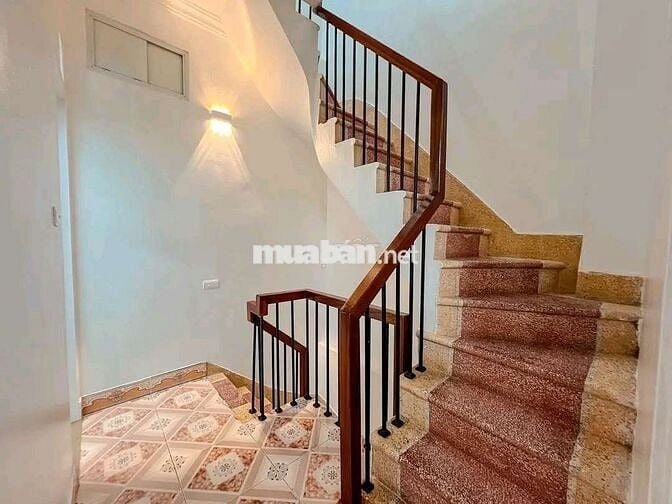BÁN NHÀ ĐỐNG ĐA - LÔ GÓC - GẦN HỒ 3 MẪU - Ở NGAY