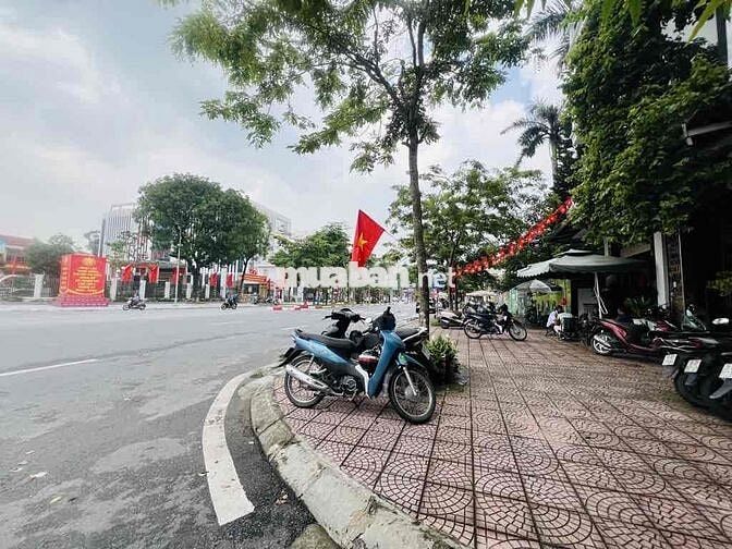 Nhà Mặt Phố - 54m2 x MT 4,5m - Kinh Doanh Đỉnh - 19,9 tỷ