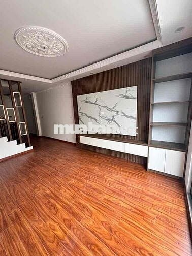 55m2 - Ngũ Hiệp/ Thanh Trì - Gara ô tô - 5,65 tỷ
