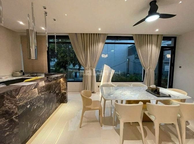BÁN BIỆT THỰ SIÊU VIP NGAY MẠC ĐĨNH CHI, P.SÀI GÒN, 12x18, Chỉ 66 tỷ 