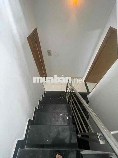 Nhà Full Nội Thất đg Ng Văn Khối P9: trệt 2 lầu sân thượng, 4pn, 3wc