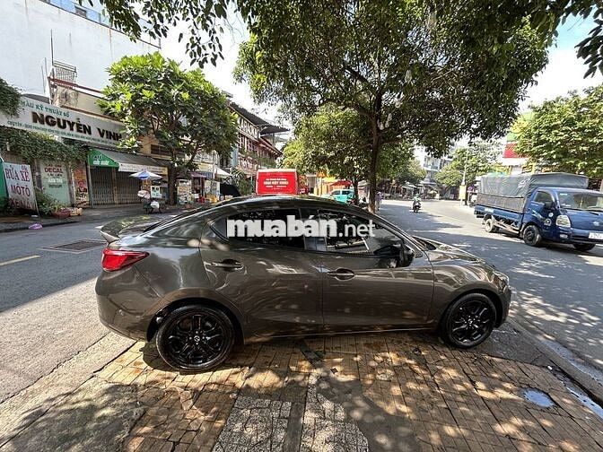 Mazda 2 2015  - 170000 km