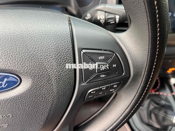 Ford Ranger 2020 XLS 2.2L 4x2 MT - 30000 km-zin