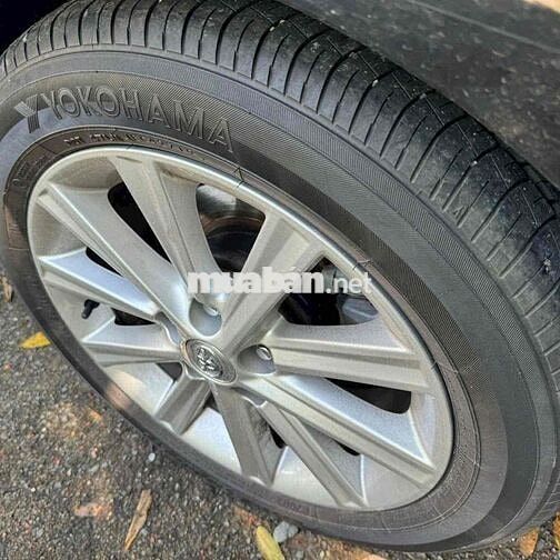 Toyota Camry 2013 2.5G - 68000 km 5c tự động