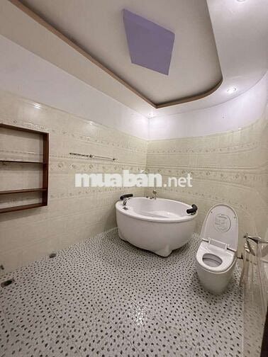 Nhà tâm huyết cả đời , Hẻm Xe Tải , Nội Thất gỗ full.  Mã Lò , BT