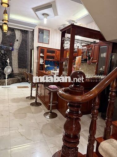 Nhà tâm huyết cả đời , Hẻm Xe Tải , Nội Thất gỗ full.  Mã Lò , BT