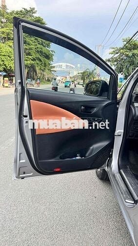 Chính Chủ Cần Bán Siêu Cọp Toyota Innova E 2018✌🏼