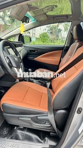 Chính Chủ Cần Bán Siêu Cọp Toyota Innova E 2018✌🏼