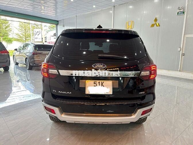 Everest Titanium BiTurbo 4x4 2022 Biển TP 1 Chủ