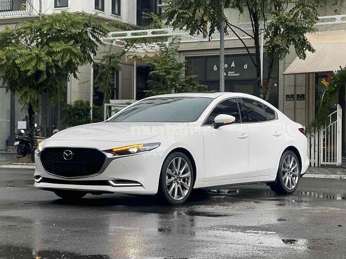 Mazda 3 2021 2.0L Signature Premium - 90000 km