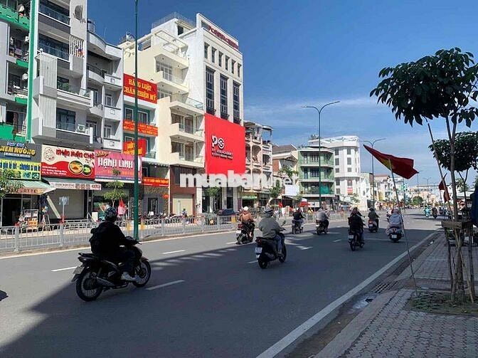 CHÍNH CHỦ BÁN NHÀ MT DƯƠNG QUÃNG HÀM P6