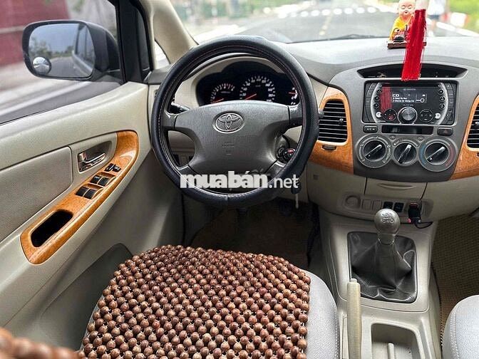 Toyota Innova 2010 G - 152886 km