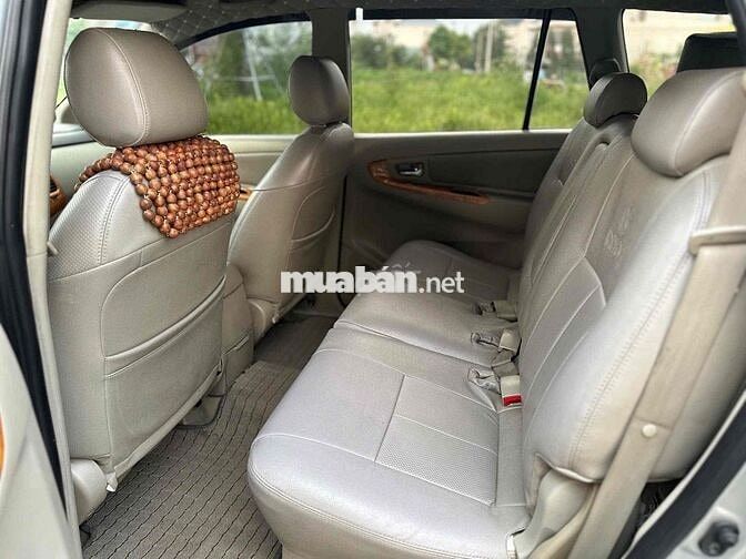 Toyota Innova 2010 G - 152886 km